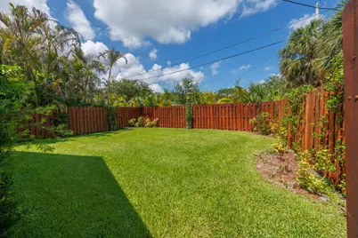 9200 SE Olympus Street, Hobe Sound, FL 33455 - Photo 28