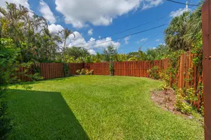 9200 SE Olympus St, Hobe Sound, FL 33455 - Photo 28