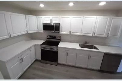 1862 SW Burlington Street SW, Port Saint Lucie, FL 34984 - Photo 6