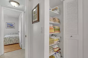 337 Pine Ridge Cir, Greenacres, FL 33463 - Photo 28