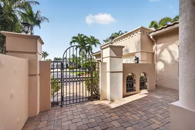 5133 Isabella Drive, Palm Beach Gardens, FL 33418 - Photo 10