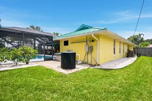 1781 SE Fallon Dr, Port Saint Lucie, FL 34983 - Photo 30