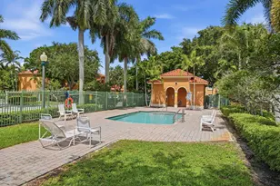 2154 Siena Way, Hollywood, FL 33021 - Photo 32