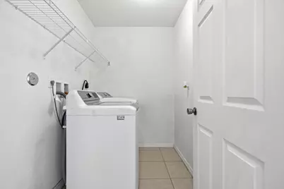 2154 Siena Way, Hollywood, FL 33021 - Photo 24