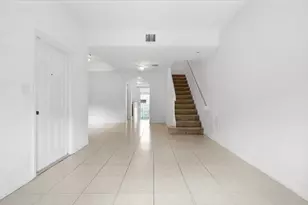 2154 Siena Way, Hollywood, FL 33021 - Photo 4