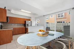 2154 Siena Way, Hollywood, FL 33021 - Photo 10
