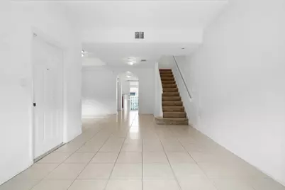 2154 Siena Way, Hollywood, FL 33021 - Photo 4