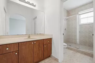 2154 Siena Way, Hollywood, FL 33021 - Photo 18