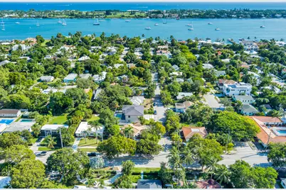 383 31st Court, West Palm Beach, FL 33407 - Photo 8