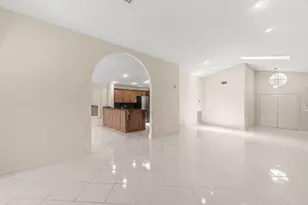 9763 Harbour Lake Circle S, Boynton Beach, FL 33437 - Photo 6