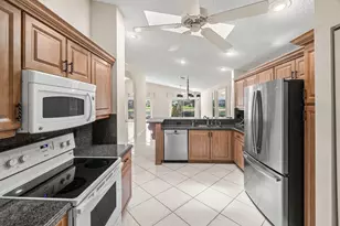 9763 Harbour Lake Circle S, Boynton Beach, FL 33437 - Photo 22
