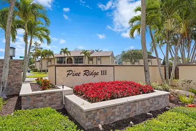 339 Pine Ridge Circle #D-1, Greenacres, FL 33463 - Photo 2