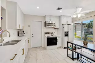 14882 Wildflower Ln, Delray Beach, FL 33446 - Photo 14