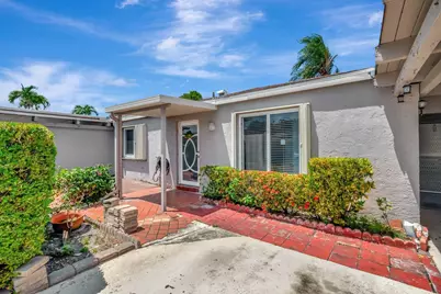 14882 Wildflower Lane, Delray Beach, FL 33446 - Photo 4