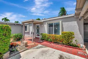 14882 Wildflower Ln, Delray Beach, FL 33446 - Photo 4