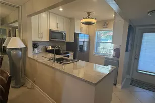 32 Abbey Ln, Delray Beach, FL 33446 - Photo 6