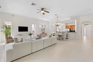 12391 NW 78th Manor NW, Parkland, FL 33076 - Photo 4