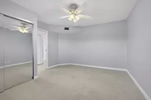 3590 Via Poinciana, Lake Worth, FL 33467 - Photo 10