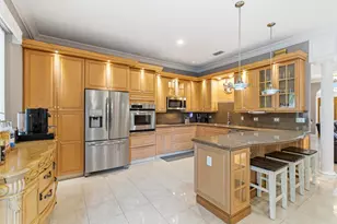 2570 SE 4th Pl, Homestead, FL 33033 - Photo 18