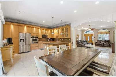2570 SE 4th Place, Homestead, FL 33033 - Photo 16