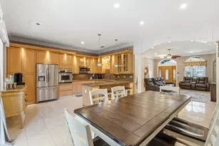 2570 SE 4th Pl, Homestead, FL 33033 - Photo 16