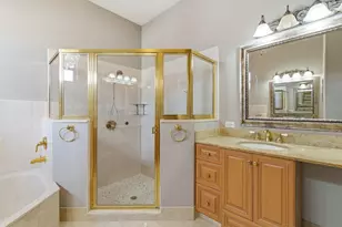 2570 SE 4th Pl, Homestead, FL 33033 - Photo 38