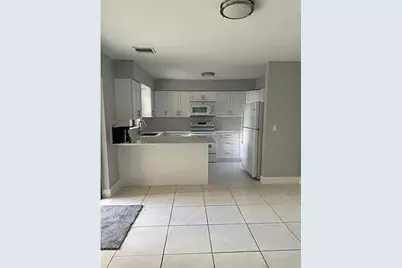 4905 Alder Drive #D, West Palm Beach, FL 33417 - Photo 2