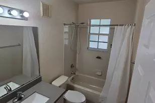 2505 Belmont Ln, North Lauderdale, FL 33068 - Photo 10