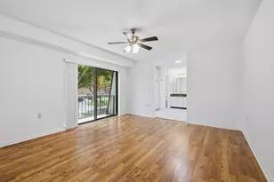 2213 22nd Ln, Palm Beach Gardens, FL 33418 - Photo 4