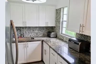 25 Upminster B #25, Deerfield Beach, FL 33442 - Photo 6