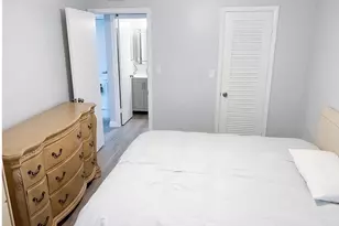 25 Upminster B, Deerfield Beach, FL 33442 - Photo 8