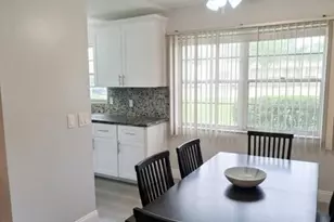 25 Upminster B, Deerfield Beach, FL 33442 - Photo 4