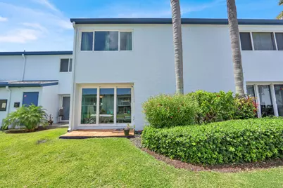 129 Lehane Terrace #133, North Palm Beach, FL 33408 - Photo 4