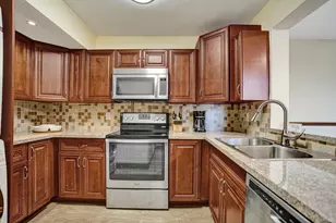 1350 SE 3rd Ave, Dania Beach, FL 33004 - Photo 22