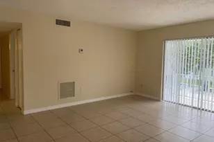 405 Executive Center Dr, West Palm Beach, FL 33401 - Photo 8