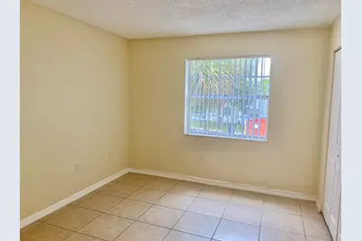 405 Executive Center Drive #208, West Palm Beach, FL 33401 - Photo 18