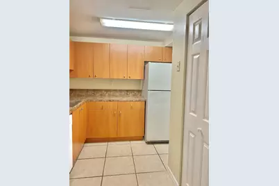 405 Executive Center Drive #208, West Palm Beach, FL 33401 - Photo 2