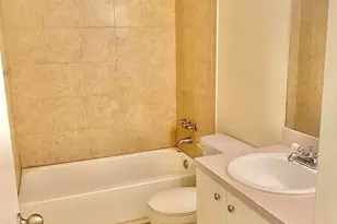 405 Executive Center Dr, West Palm Beach, FL 33401 - Photo 14