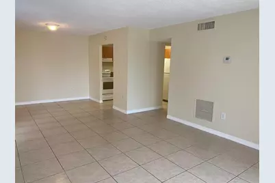 405 Executive Center Drive #208, West Palm Beach, FL 33401 - Photo 4