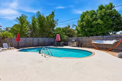 917 W Drew Street, Lantana, FL 33462 - Photo 22
