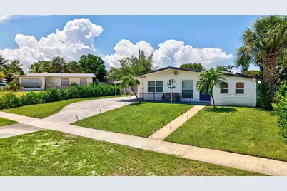 917 W Drew Street, Lantana, FL 33462 - Photo 2