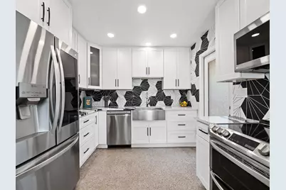 657 NW 30th Court, Wilton Manors, FL 33311 - Photo 6