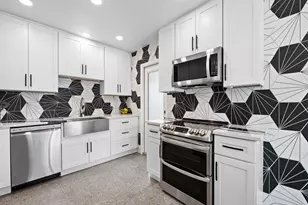 657 NW 30th Ct, Wilton Manors, FL 33311 - Photo 4