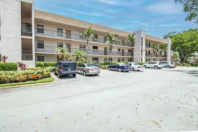 10331 Sunrise Lakes Boulevard #302, Sunrise, FL 33322 - Photo 1