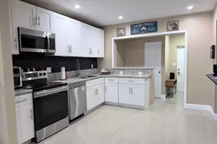 2000 SW 95th Terrace, Miramar, FL 33025 - Photo 2