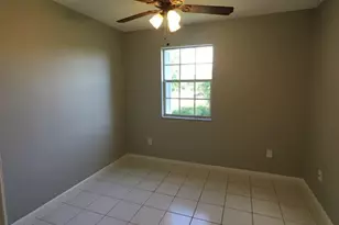 143 Waterside Dr, Hypoluxo, FL 33462 - Photo 8