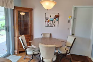 4972 Royal Ct S, West Palm Beach, FL 33415 - Photo 12
