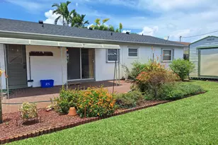 4972 Royal Ct S, West Palm Beach, FL 33415 - Photo 38