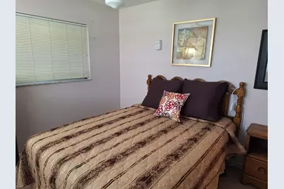 4972 Royal Court S, West Palm Beach, FL 33415 - Photo 26
