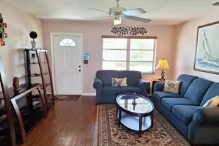 4972 Royal Ct S, West Palm Beach, FL 33415 - Photo 6